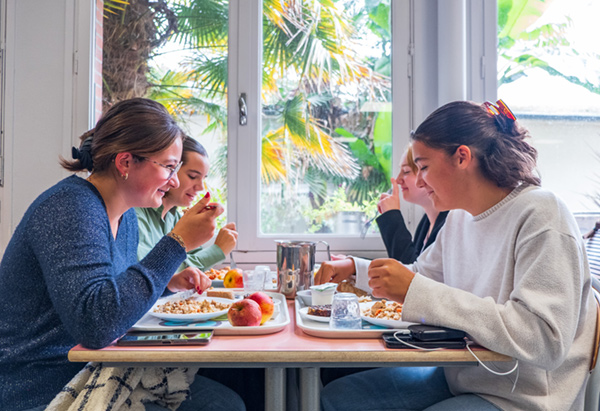 groupe-institut-genech-carousel-6